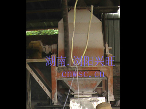 石英砂磁选机工作现场